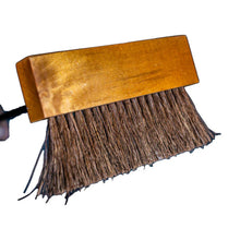 Load image into Gallery viewer, Outdoor Magic 750mm Pizza Oven Brush