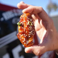 Load image into Gallery viewer, Lane's Honey Sriracha Rub